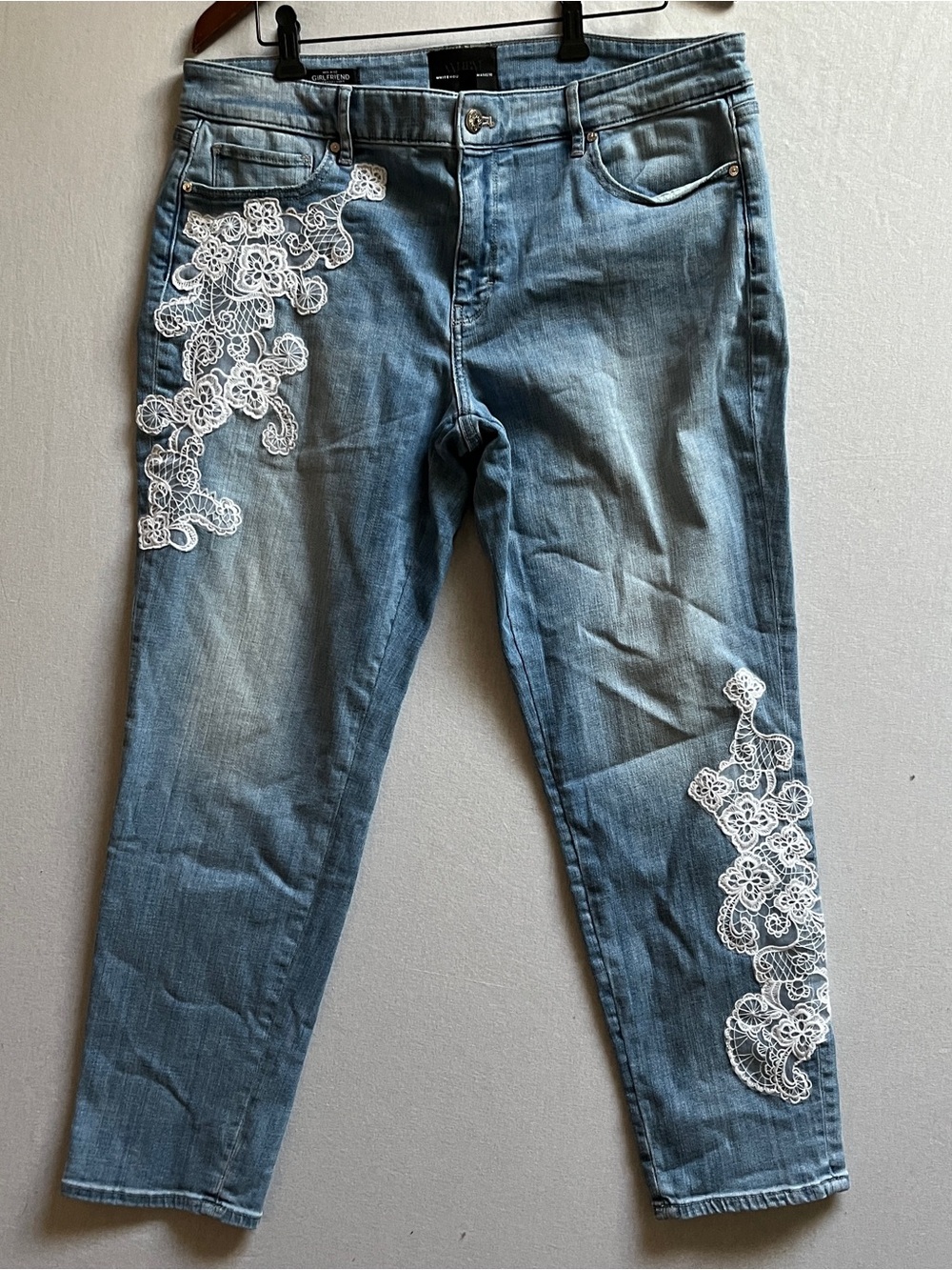 WHBM White House Black Market Lace Applique Slim Ankle Jeans Sz 14